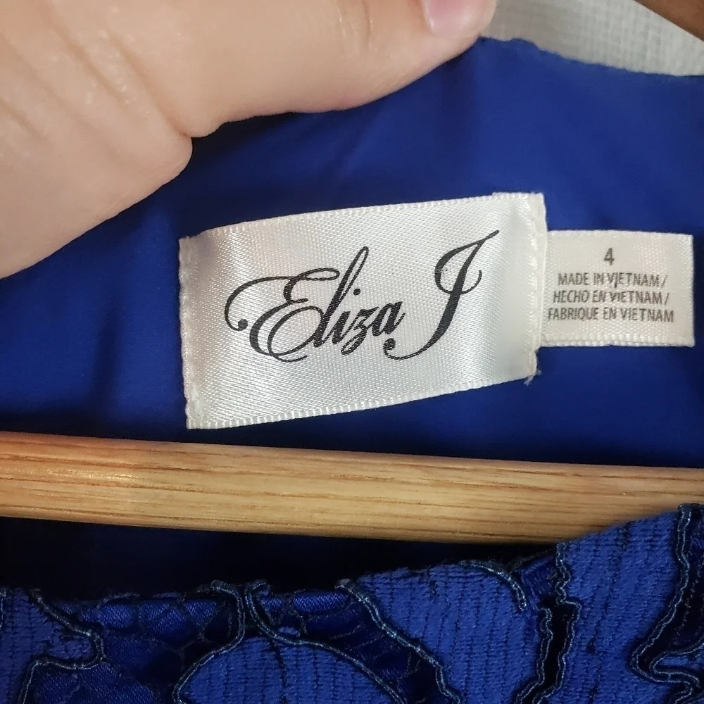 Eliza J Lace Sheath Dress Blue Black Size 4‎